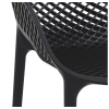 Fauteuil de terrasse Air XL : La combinaison parfaite de durabilité, praticité et confort pour les pros de la restauration